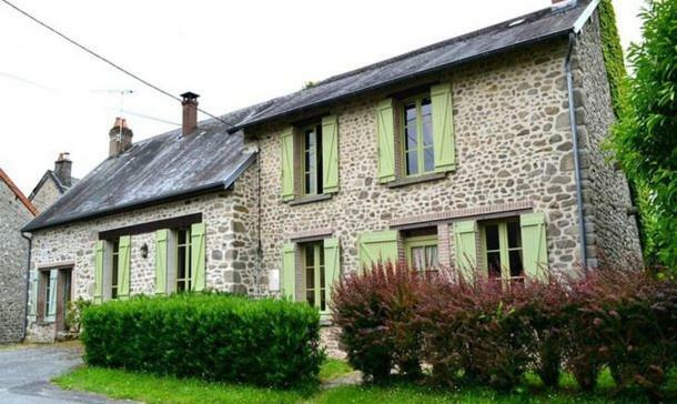 Bed and Breakfast Chez Claire Chamborand Екстер'єр фото